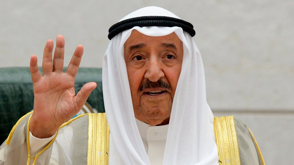 Fallece el emir de Kuwait tras 14 años en el poder