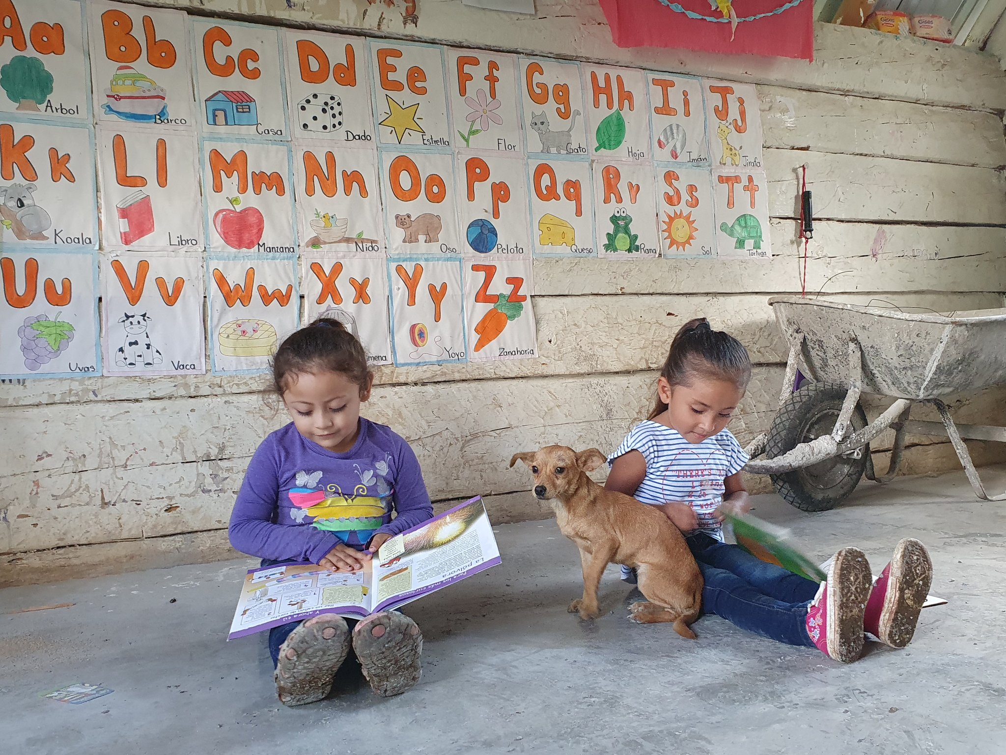 Escuela rural de Nuevo León gana 20 mdp en rifa del avión presidencial