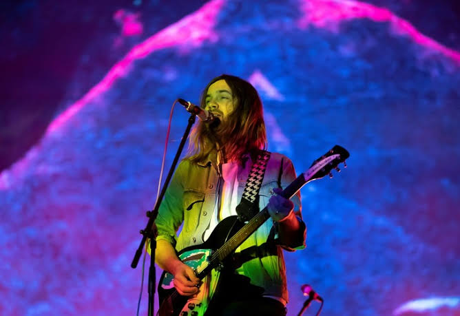 Posponen concierto de Tame Impala en el Foro Sol para 2021