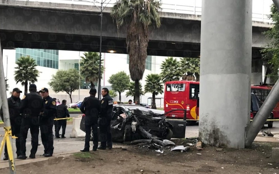 Accidente en Calzada Ignacio Zaragoza deja un muerto