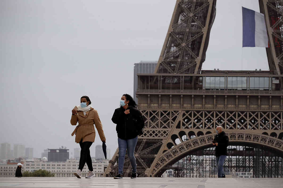 Paris en alerta máxima por contagios