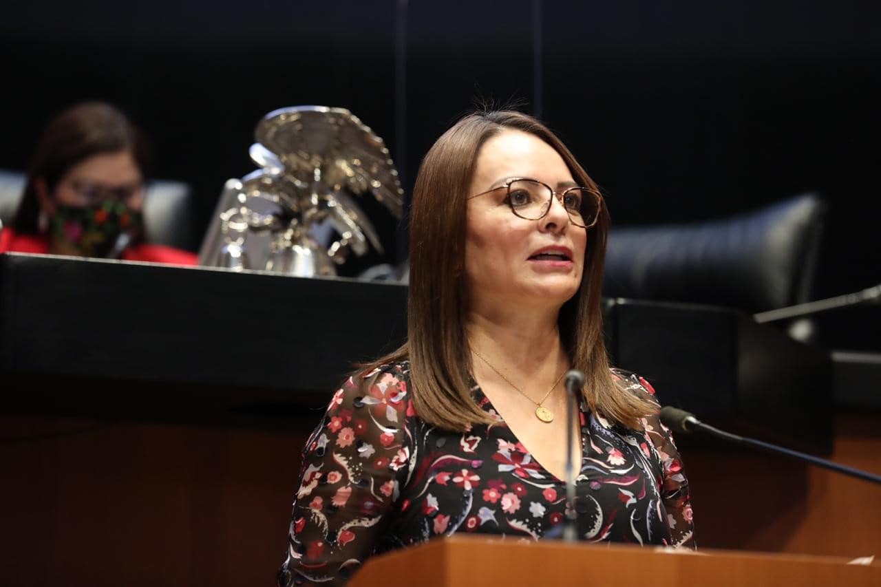 Presenta Nuvia Mayorga su informe de actividades legislativas en la capital del estado