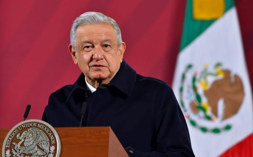 López Obrador defiende estrategia contra Covid-19