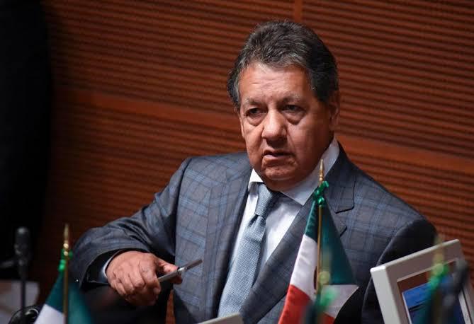 Higinio Martínez acepta que Delfina ganó encuesta en Edomex: no cuestionaré el método ni el mecanismo