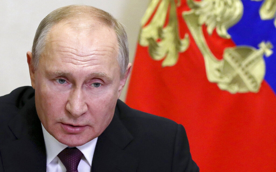 Vladimir Putin promete defender la frontera rusa de Ucrania