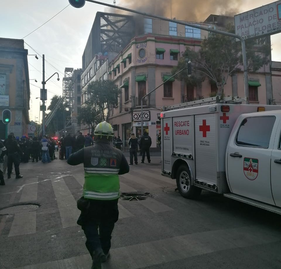 Incendio en Puesto Central de Control del Metro en CDMX