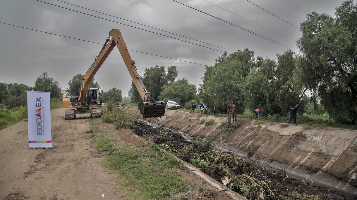 Avanza CAEM en recuperación y limpieza de ríos en Texcoco