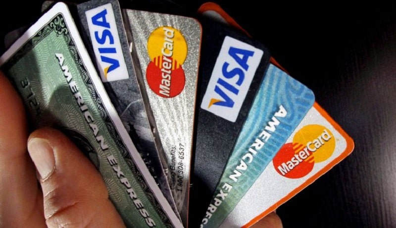 ANÁLISIS A FONDO: Avatares de la tarjeta de crédito
