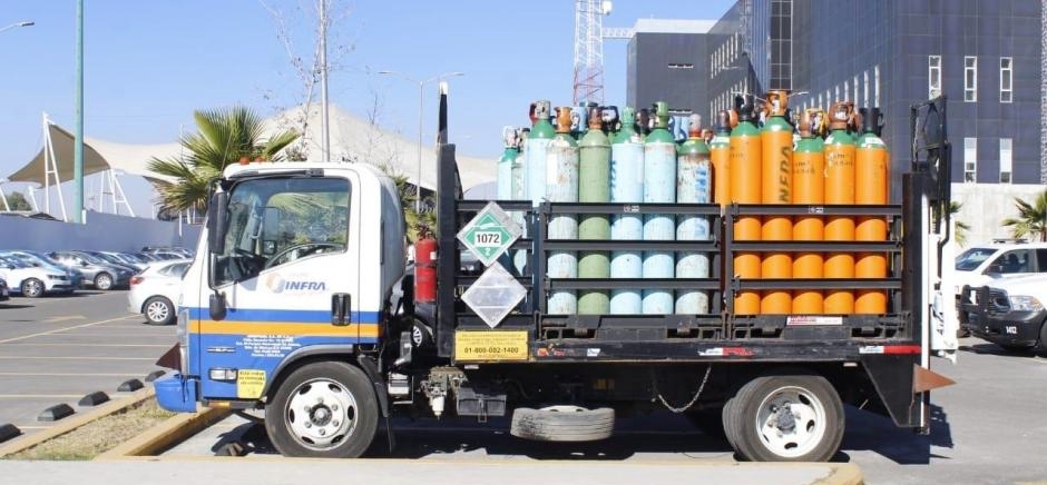 Intentan robar 89 tanques de oxígeno en carretera Puebla-Tehuacán