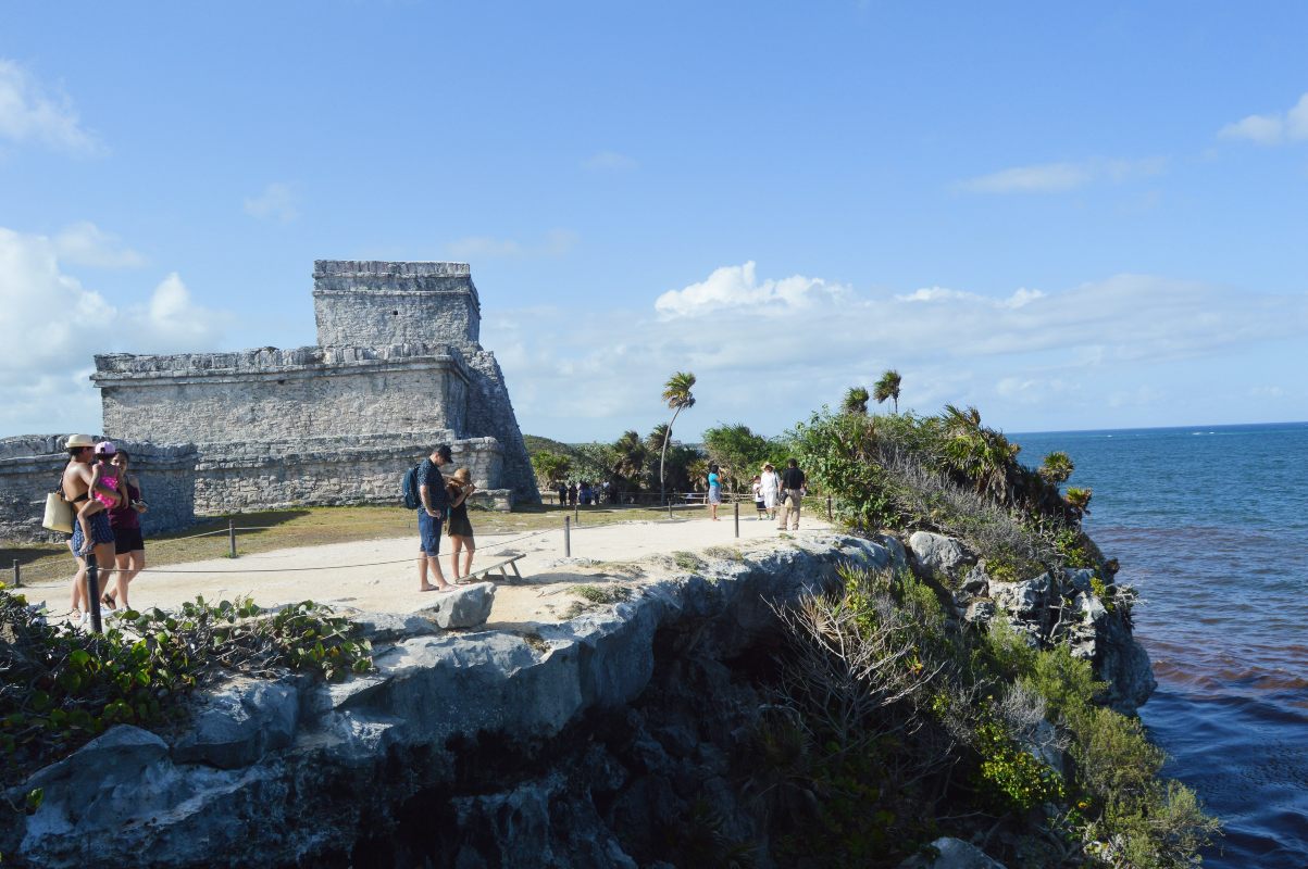 En 2021 los turistas extranjeros pagarán por visitar Quintana Roo