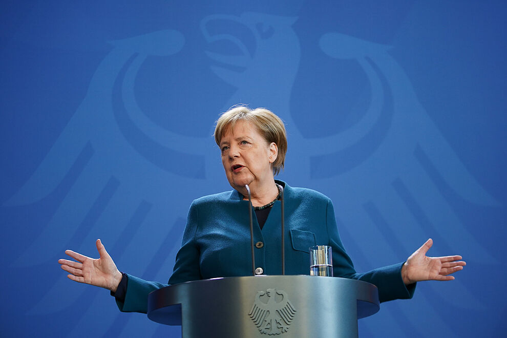 Merkel anuncia que Europa contará con pasaporte de vacunación