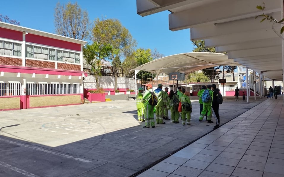 Escuelas de tres alcaldías serán centros de vacunación