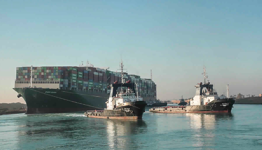 Canal de Suez reanuda circulación