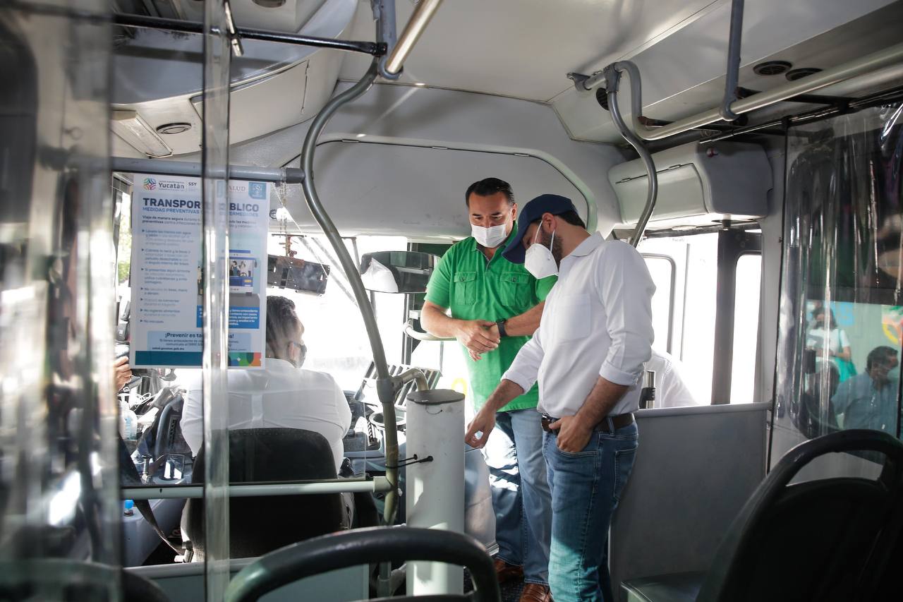 Transporte público en Mérida cuentan con dispensadores de gel antibacterial