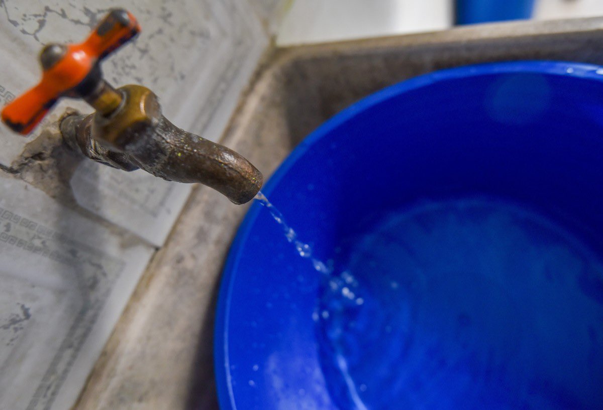 Nuevo León anuncia aumento en tarifas de agua ante sequía
