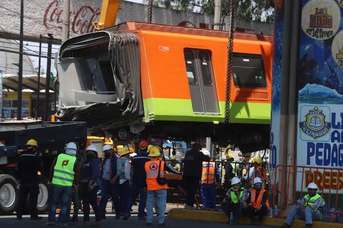 Decretan tres días de luto por tragedia en Línea 12