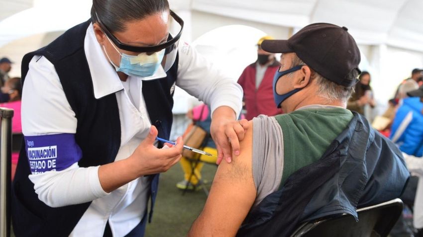Arranca vacunación contra el Covid para mayores de 50 años en Ecatepec