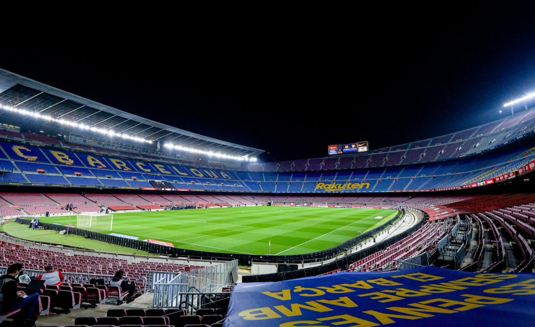España aprueba regreso de público a los estadios