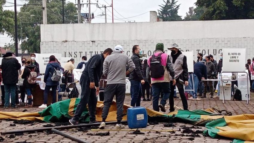 Robaron boletas electorales y destruyeron centro de votación en Metepec
