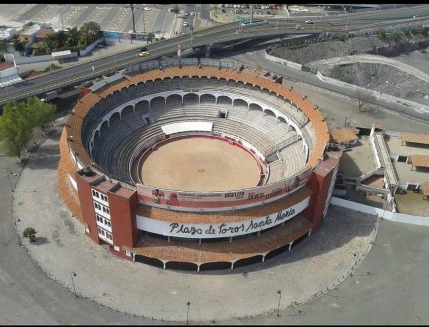 Hay rumores sobre el derrumbe de la Plaza de Toros de Querétaro, ¿será centro comercial?