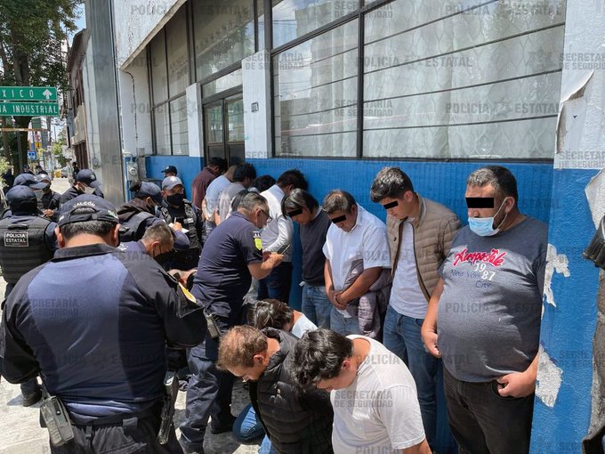 15 detenidos por vandalismo y agresiones en casilla de Metepec