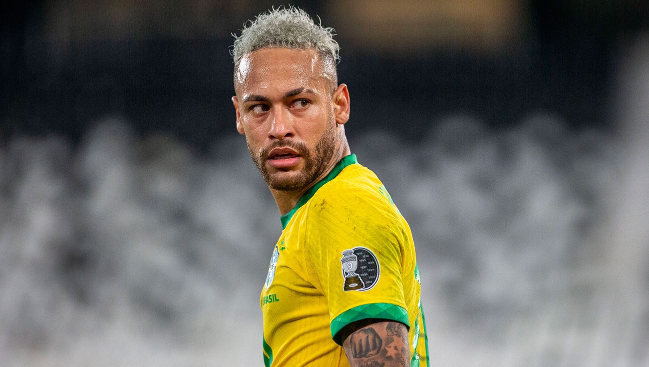 Arremete Neymar contra brasileños que quieren que Argentina gane la Copa América