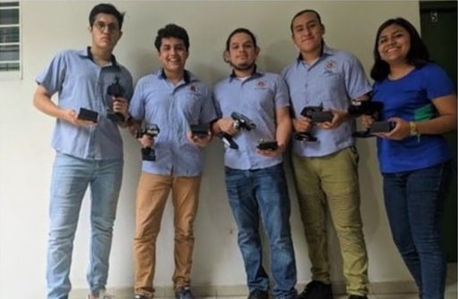 Triunfan estudiantes de Ingeniería Mecatrónica del TecNM en torneo internacional de robótica virtual