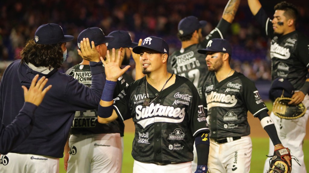 Sultanes se adelantan en el Clásico del Norte