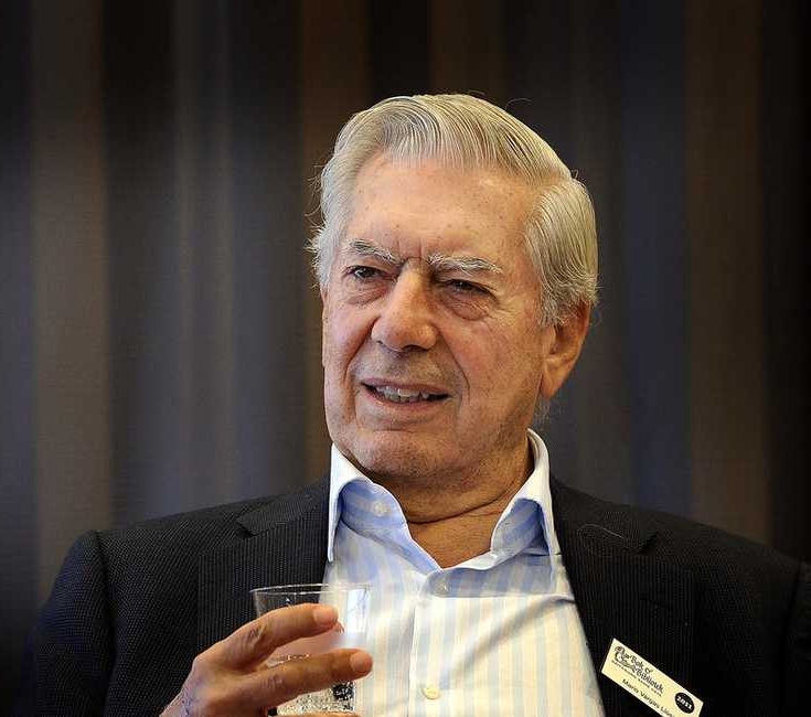 Internet revive crítica de Mario Vargas Llosa al lenguaje inclusivo