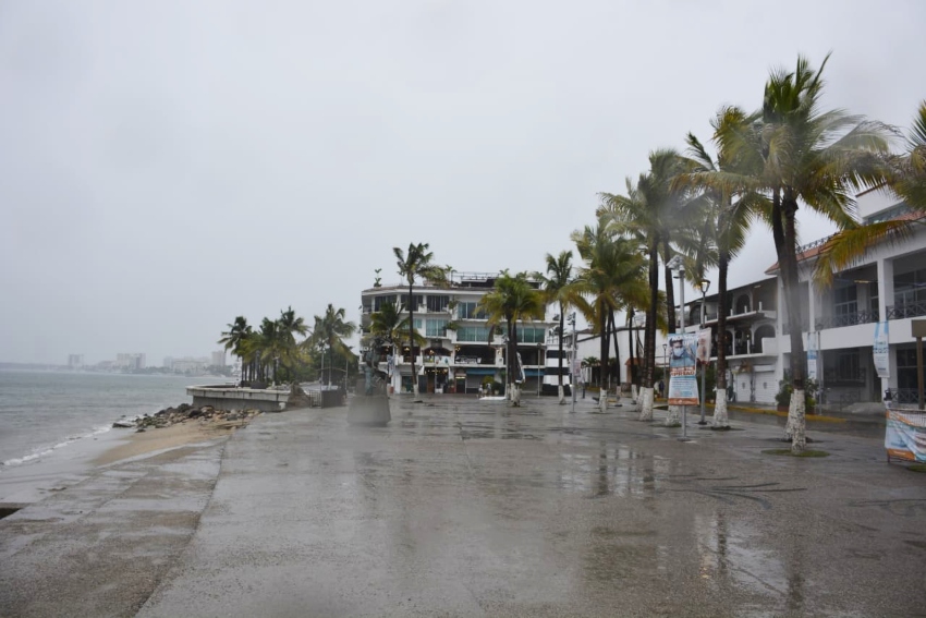 Posponen regreso a clases presenciales en BCS y Sinaloa por tormenta 