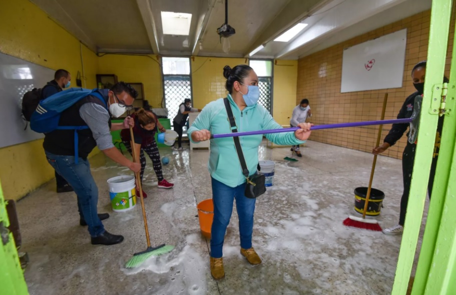 SEP convoca a padres a sumarse a jornadas de limpieza de escuelas
