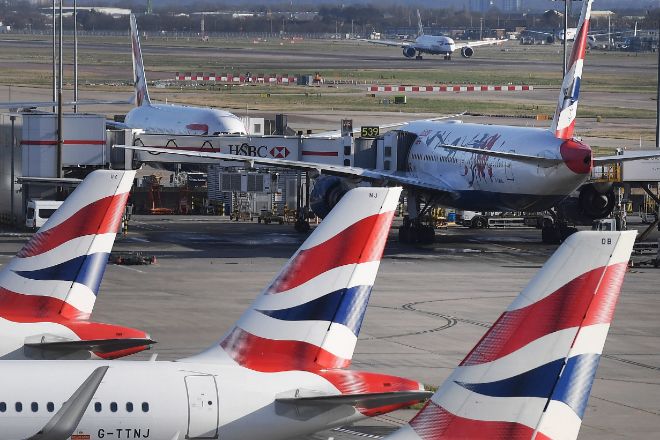 Suspensión temporal de vuelos de Britis Airways a Cancún dejará pérdidas de 15 mdd