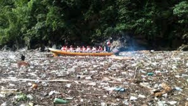 LA COSTUMBRE DEL PODER: Cambio climático es suicidio colectivo