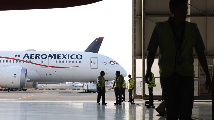 Aeromexico despedirá a más de mil empleados por reestructura de la aerolínea