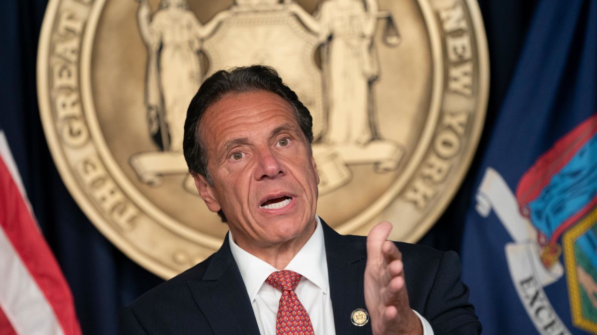 Fiscalía de Nueva York confirma que el gobernador Andrew Cuomo acosó sexualmente a mujeres.
