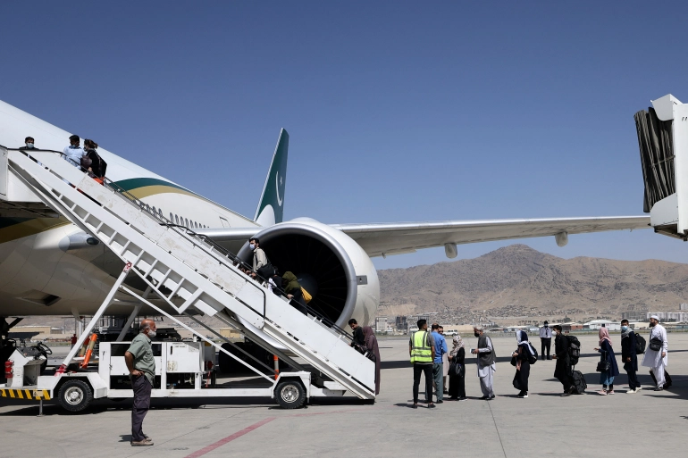 Qatar rechaza la “responsabilidad” del aeropuerto de Kabul sin talibanes