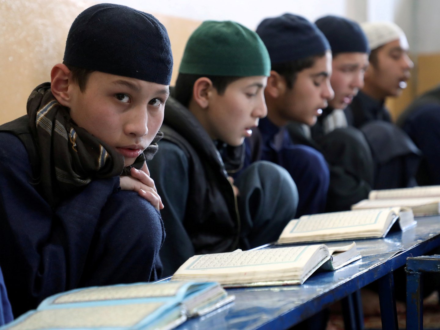Afganistán: escuelas reabren sin presencia de niñas por orden de los talibanes