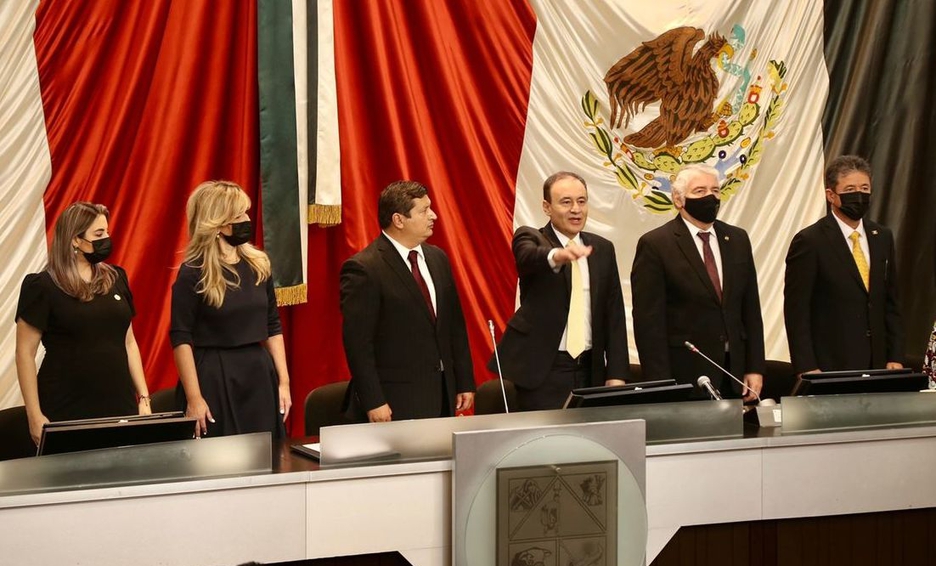 alfonso-durazo-toma-protesta-gobernador-1_43_114_1102_686