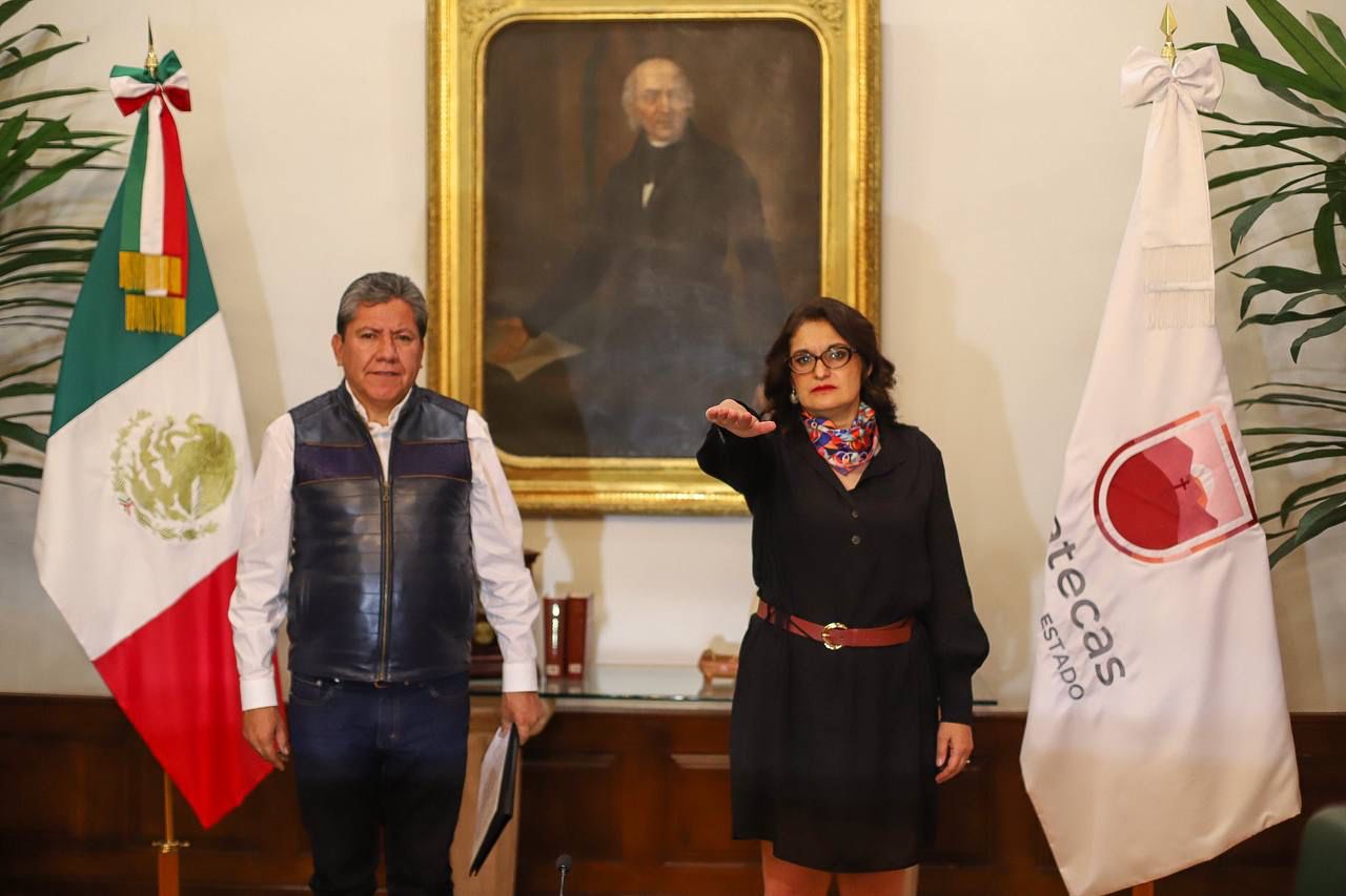 Designa David Monreal a nuevos funcionarios pidiéndoles bajo protesta desempeñar leal y patrióticamente los cargos que se les han conferido.