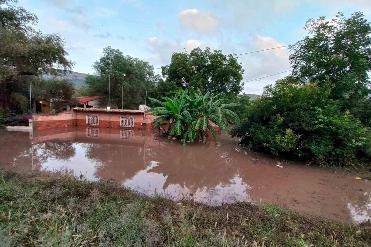 Lluvias desbordan Presa de San Blas en Aguascalientes hidrocalidodigital.com