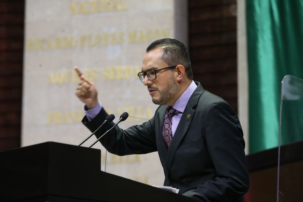 Nueva Ley de Juicio Político pone en riesgo la estabilidad política y social del país: Manco Antonio Mendoza Bustamante