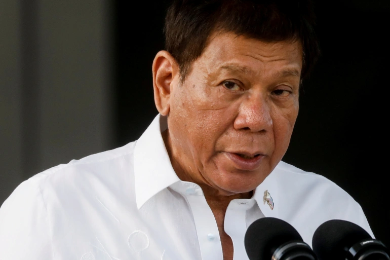 El presidente filipino anuncia su “retirada de la política”