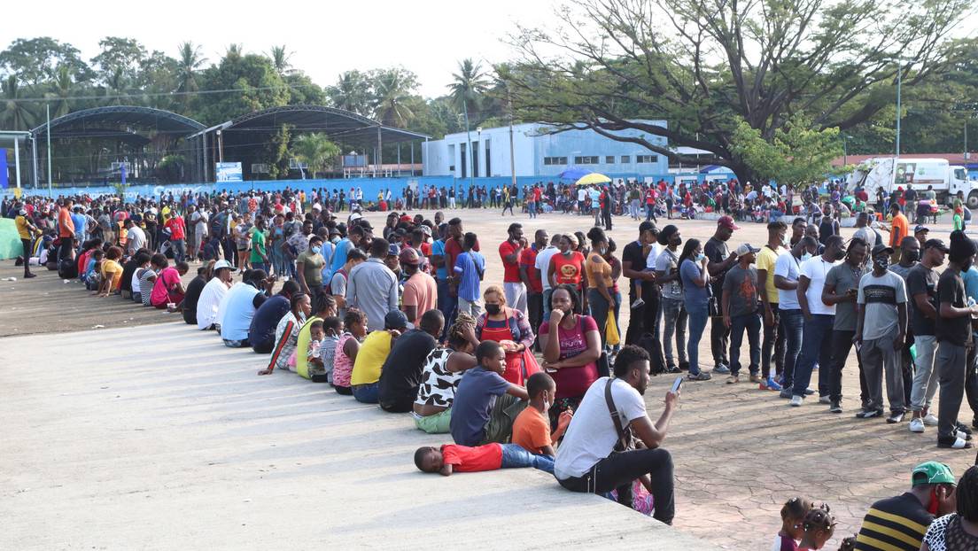 La ‘caravana madre’ parte de Tapachula rumbo a la Ciudad de México