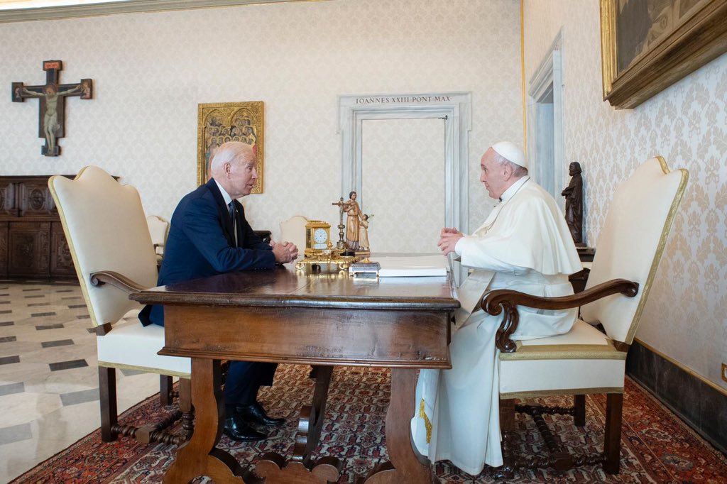 El encuentro de Biden con el Papa duró 90 minutos