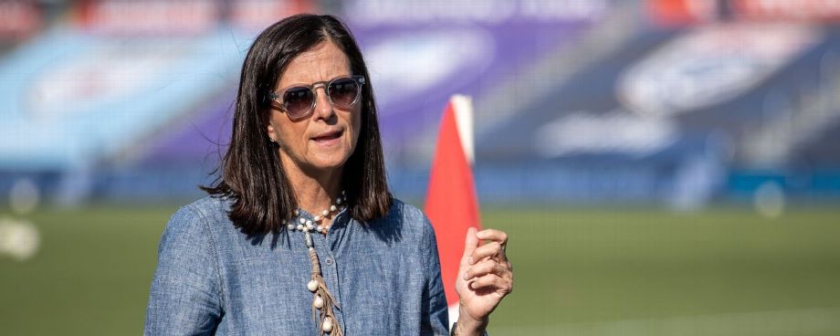 Lisa Baird ha renunciado a su cargo como comisionada de la NWSL