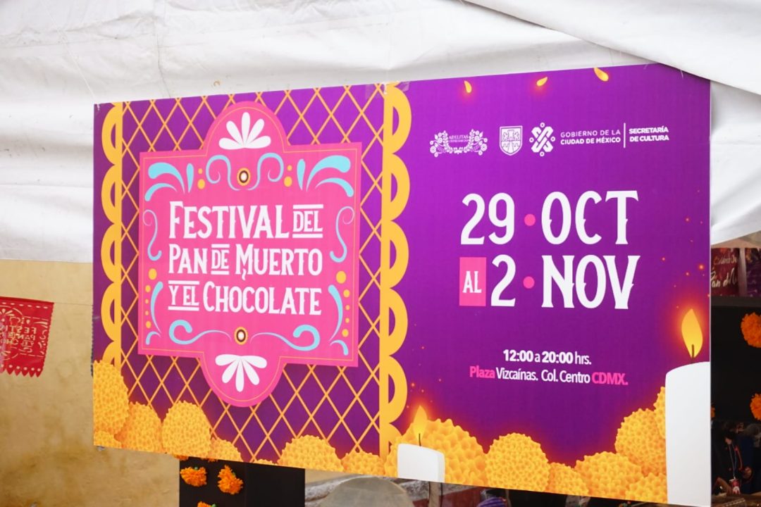 Plaza San Jerónimo recibe el 3er Festival del Pan de Muerto y el Chocolate