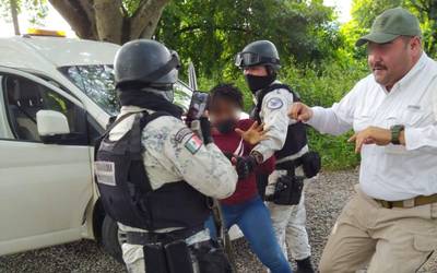 Migrante denuncia agresión cometida a su esposa emberazada en el municipio de Frontera Comalapa por parte de un Agente Federal de Migración.
