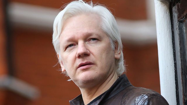 Assange esta en mal estado, previo a la audiencia sobre su extradición a EU, su abogada y esposa dice que no sobrevivirá a la extradición.