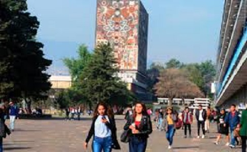 A L F A   O M E G A: La UNAM Rinde Homenaje a Maestros Decanos
