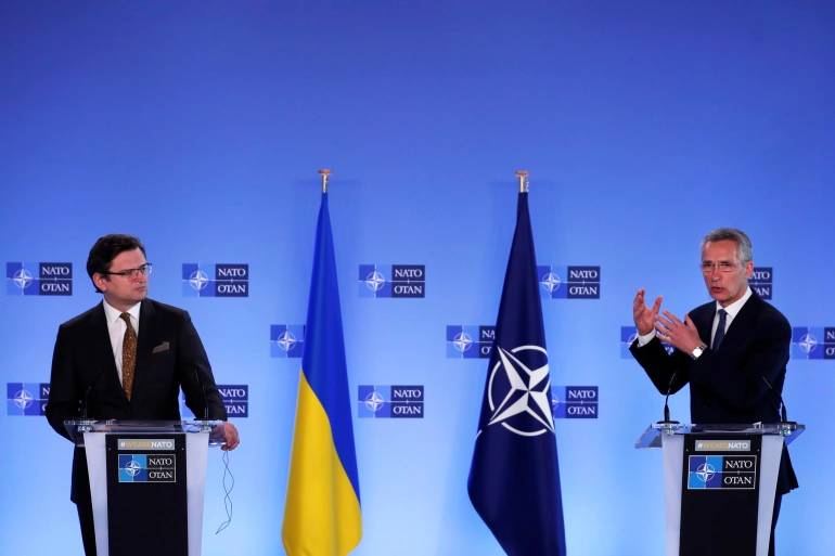 La OTAN advierte a Rusia sobre la acumulación militar de Ucrania